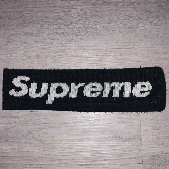 New Era Authentic Supreme Headband Supreme New Era Reflective Logo